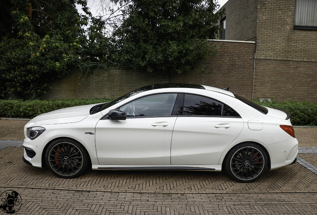 Mercedes-Benz CLA 45 AMG C117