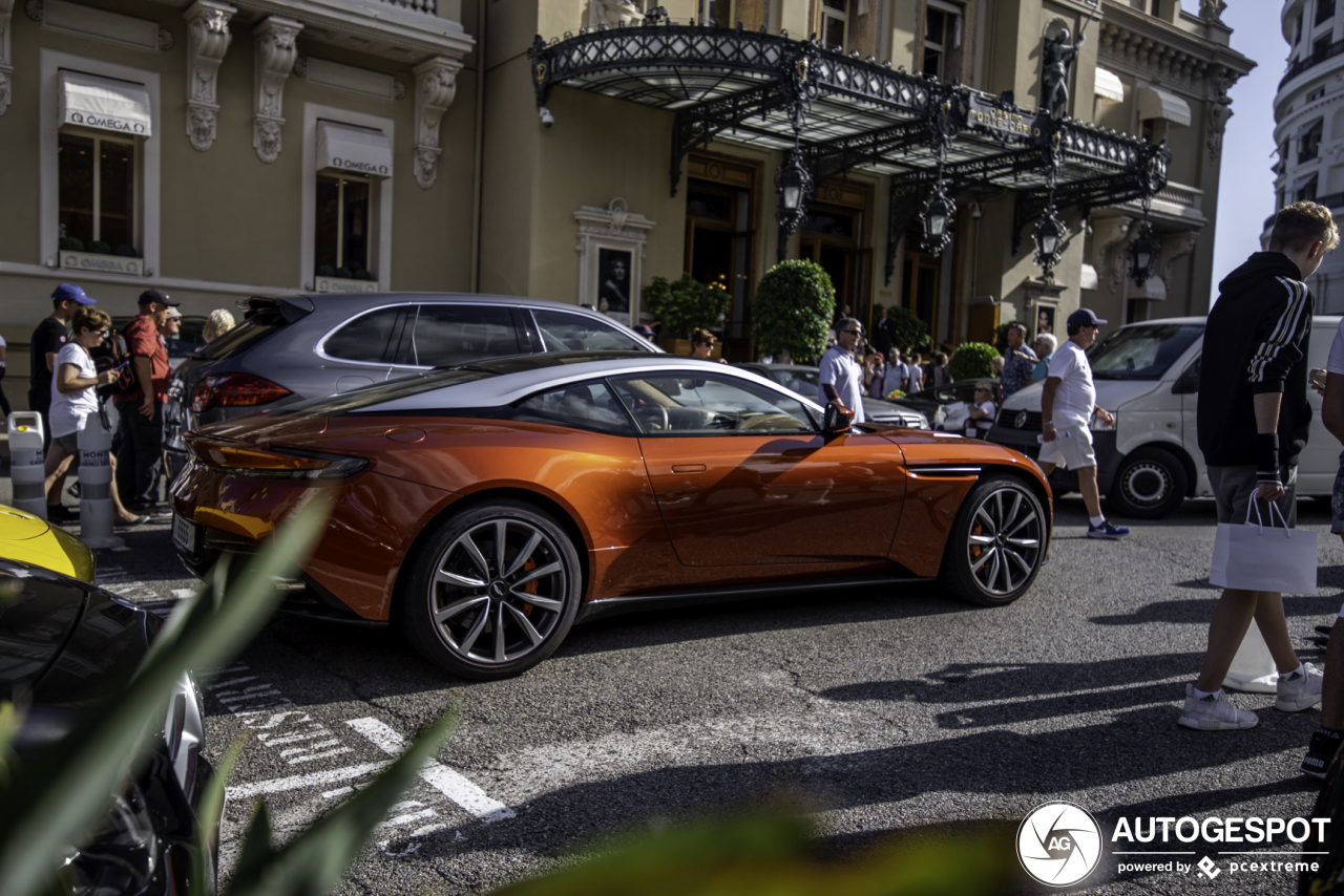 Aston Martin DB11