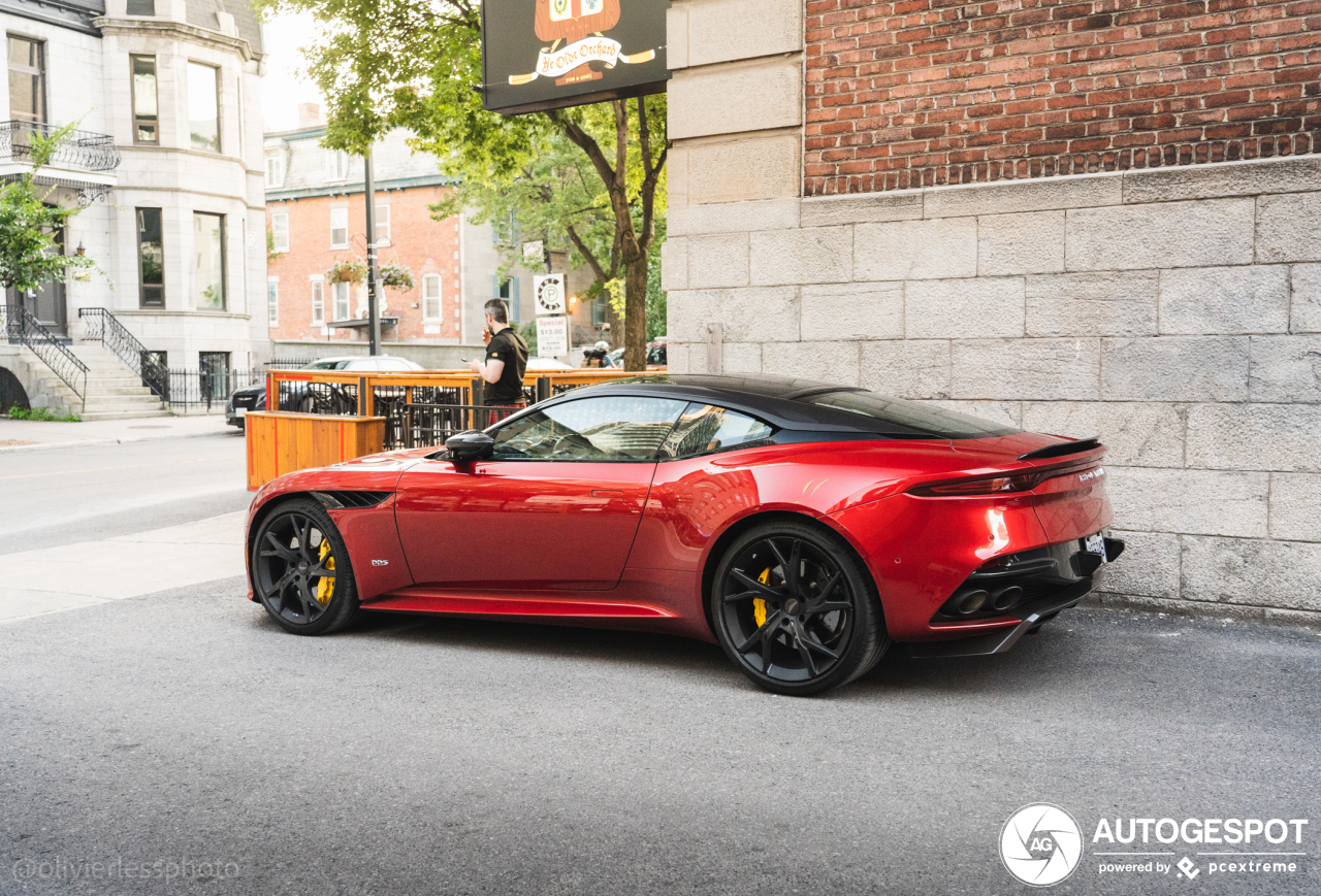 Aston Martin DBS Superleggera