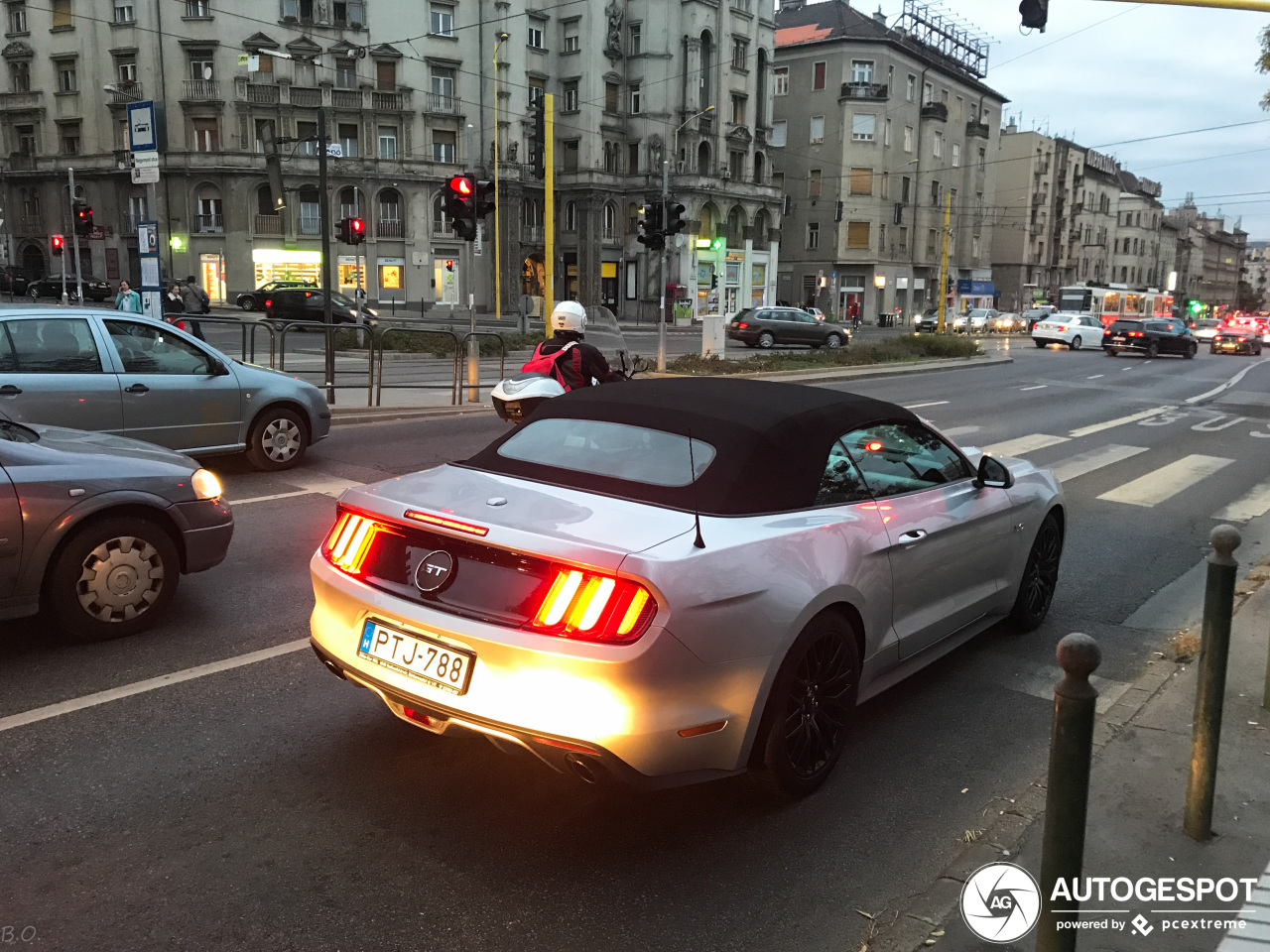 Ford Mustang GT Convertible 2015