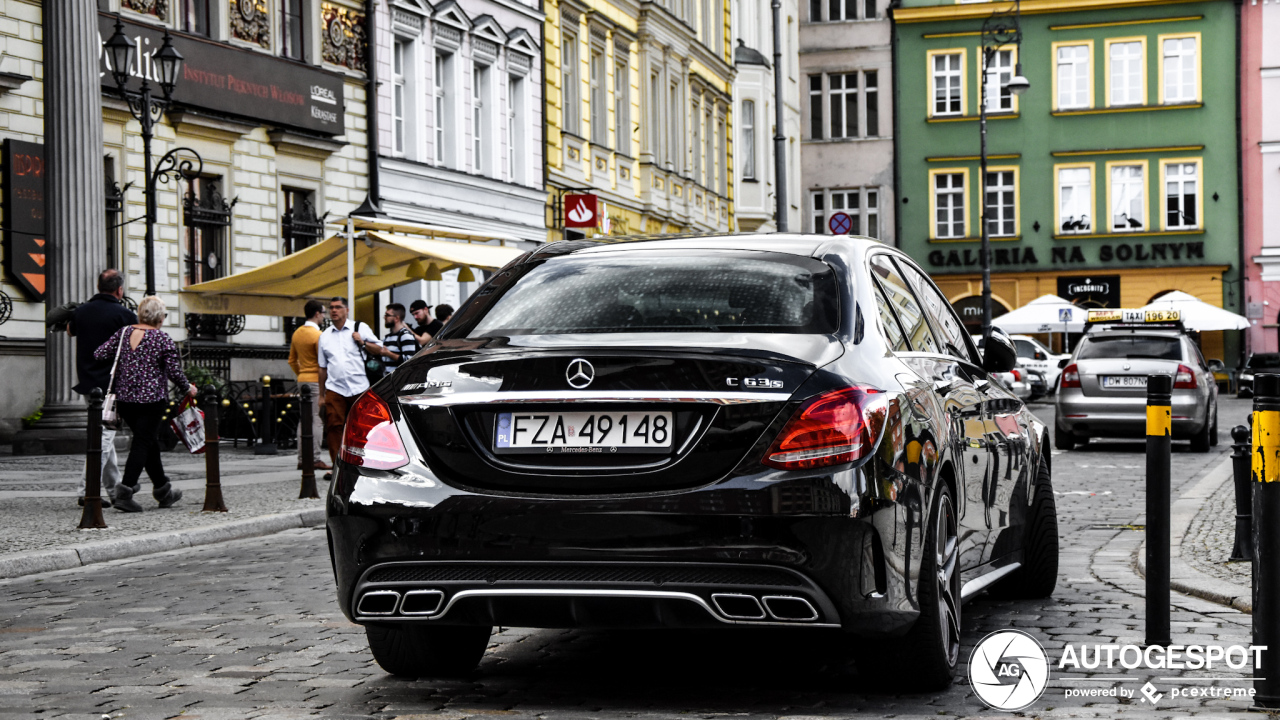 Mercedes-AMG C 63 S W205