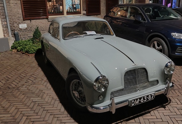 Aston Martin DB2/4 MKI