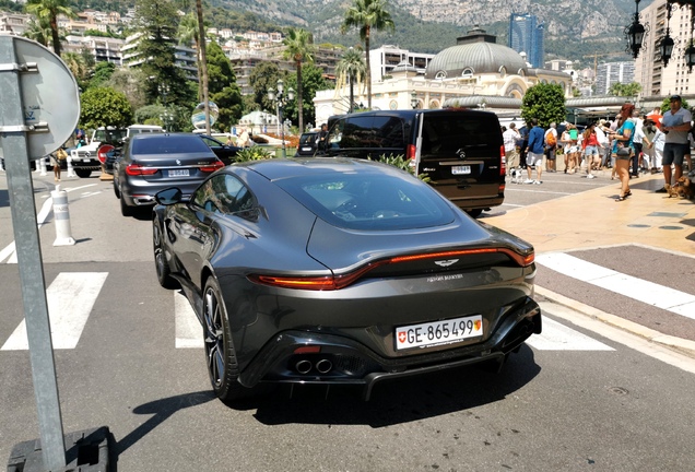 Aston Martin V8 Vantage 2018