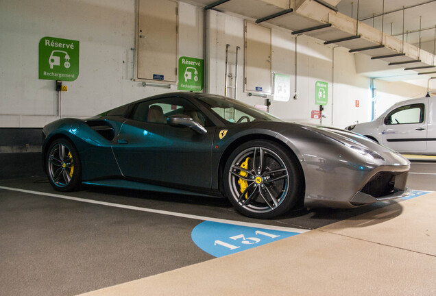 Ferrari 488 Spider