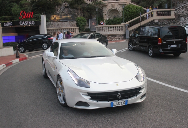 Ferrari FF