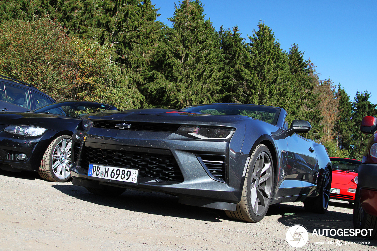 Chevrolet Camaro SS Convertible 2016 50th Anniversary