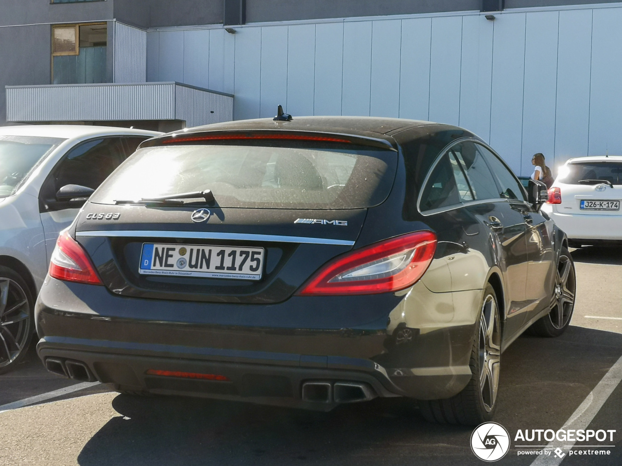 Mercedes-Benz CLS 63 AMG X218 Shooting Brake