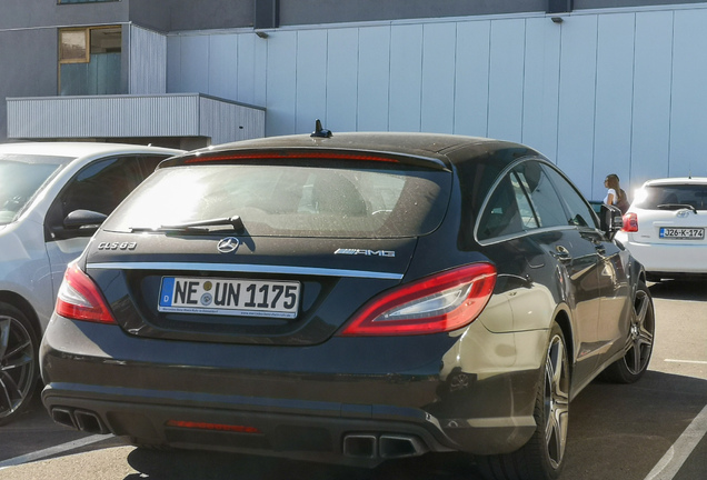 Mercedes-Benz CLS 63 AMG X218 Shooting Brake