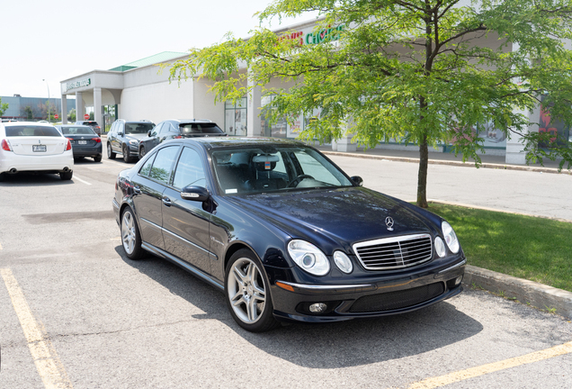 Mercedes-Benz E 55 AMG