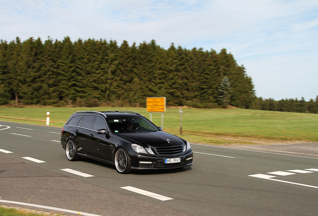 Mercedes-Benz E 63 AMG S212