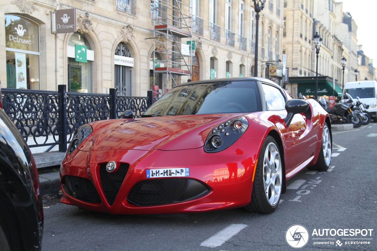 Alfa Romeo 4C Coupé