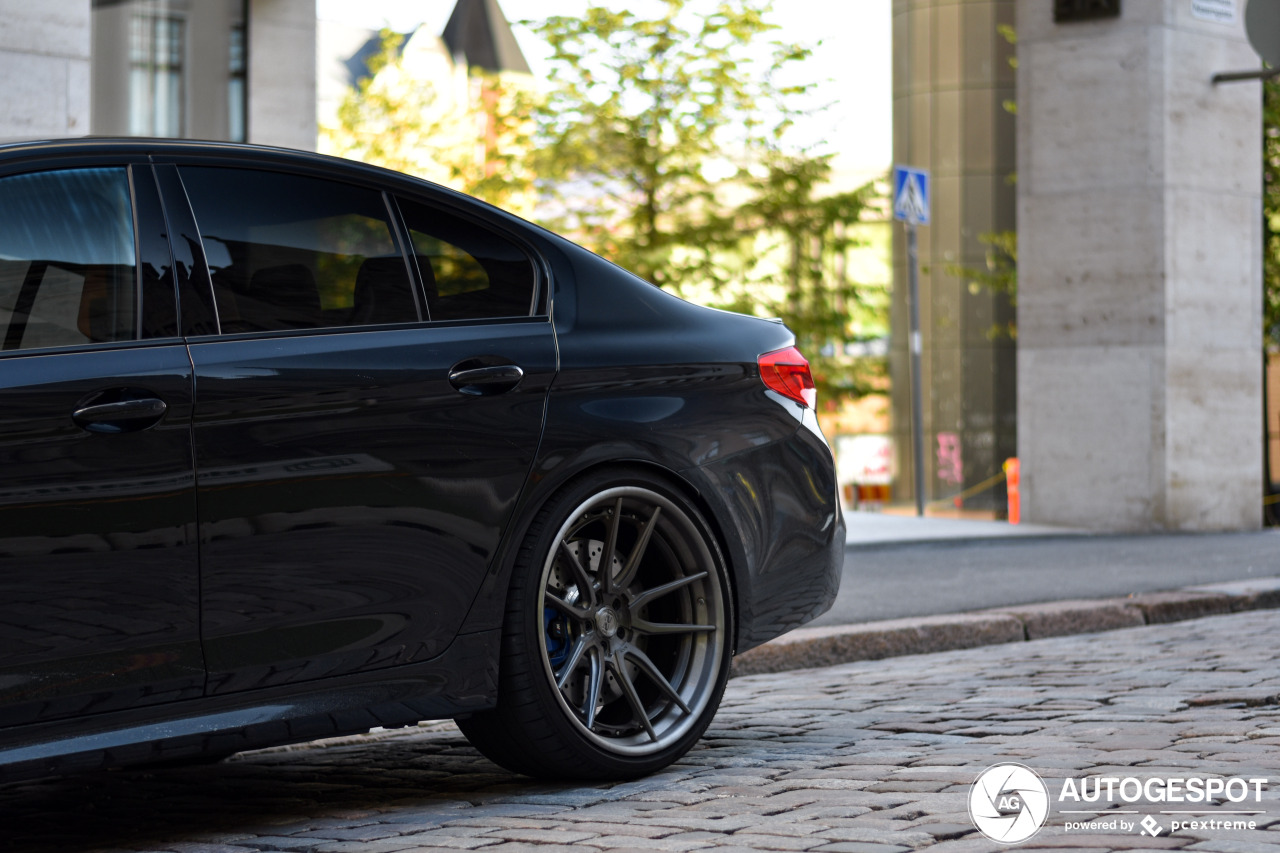 BMW M5 F90