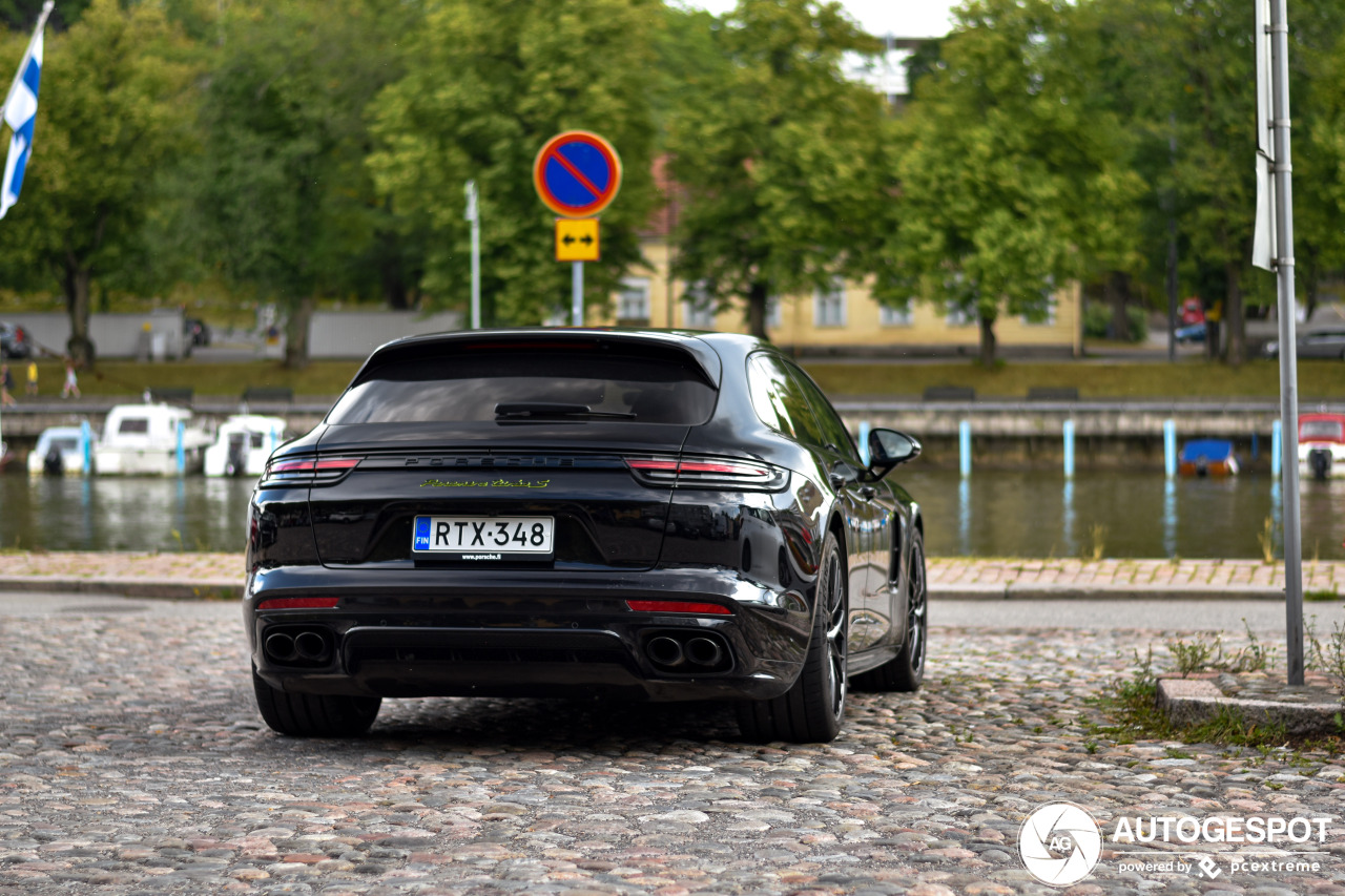 Porsche 971 Panamera Turbo S E-Hybrid Sport Turismo