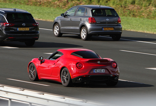 Alfa Romeo 4C Coupé