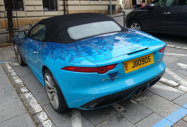 Jaguar F-TYPE S Convertible