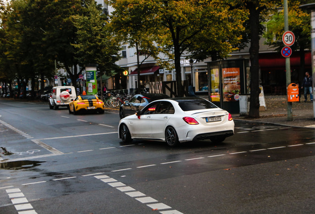 Mercedes-AMG C 63 S W205