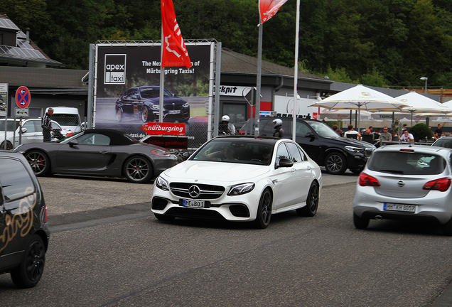 Mercedes-AMG E 63 S W213