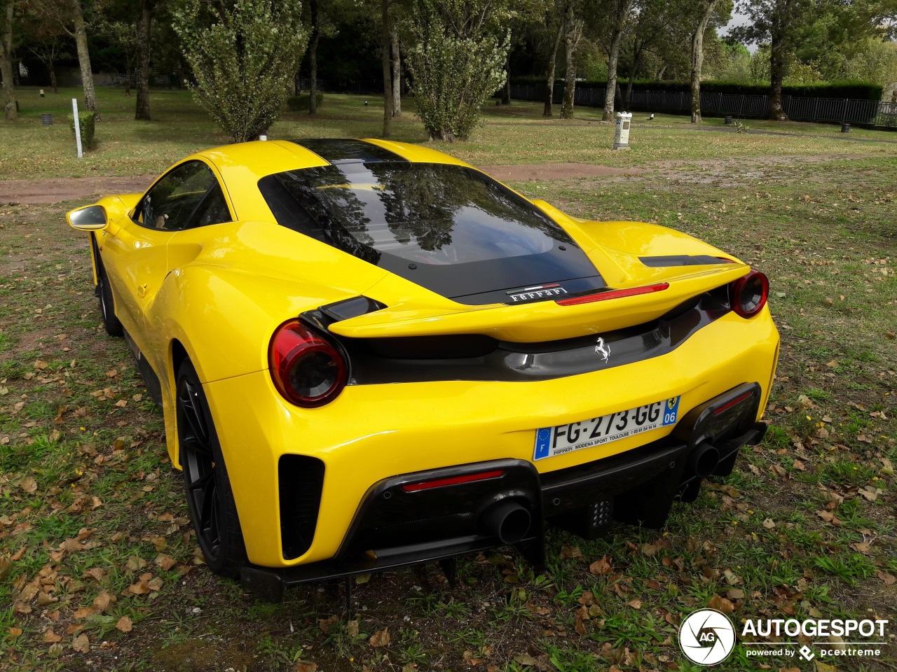 Ferrari 488 Pista