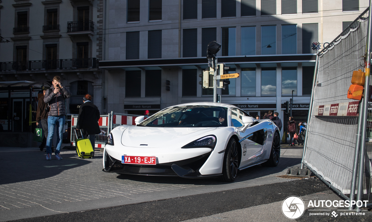 McLaren 570S