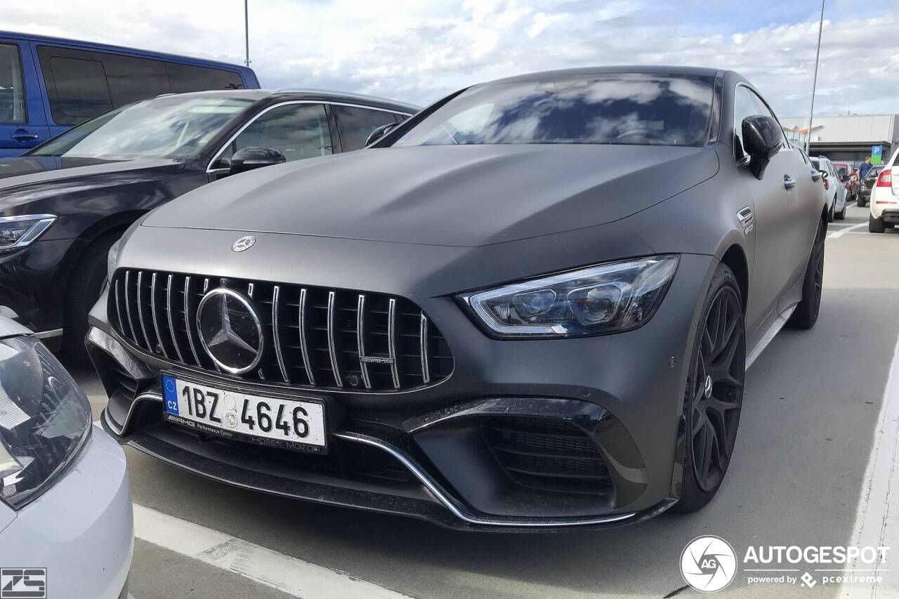 Mercedes-AMG GT 63 S X290