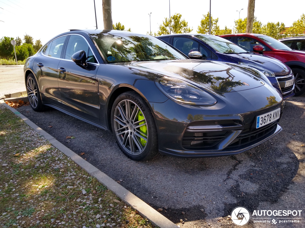 Porsche 971 Panamera Turbo S E-Hybrid