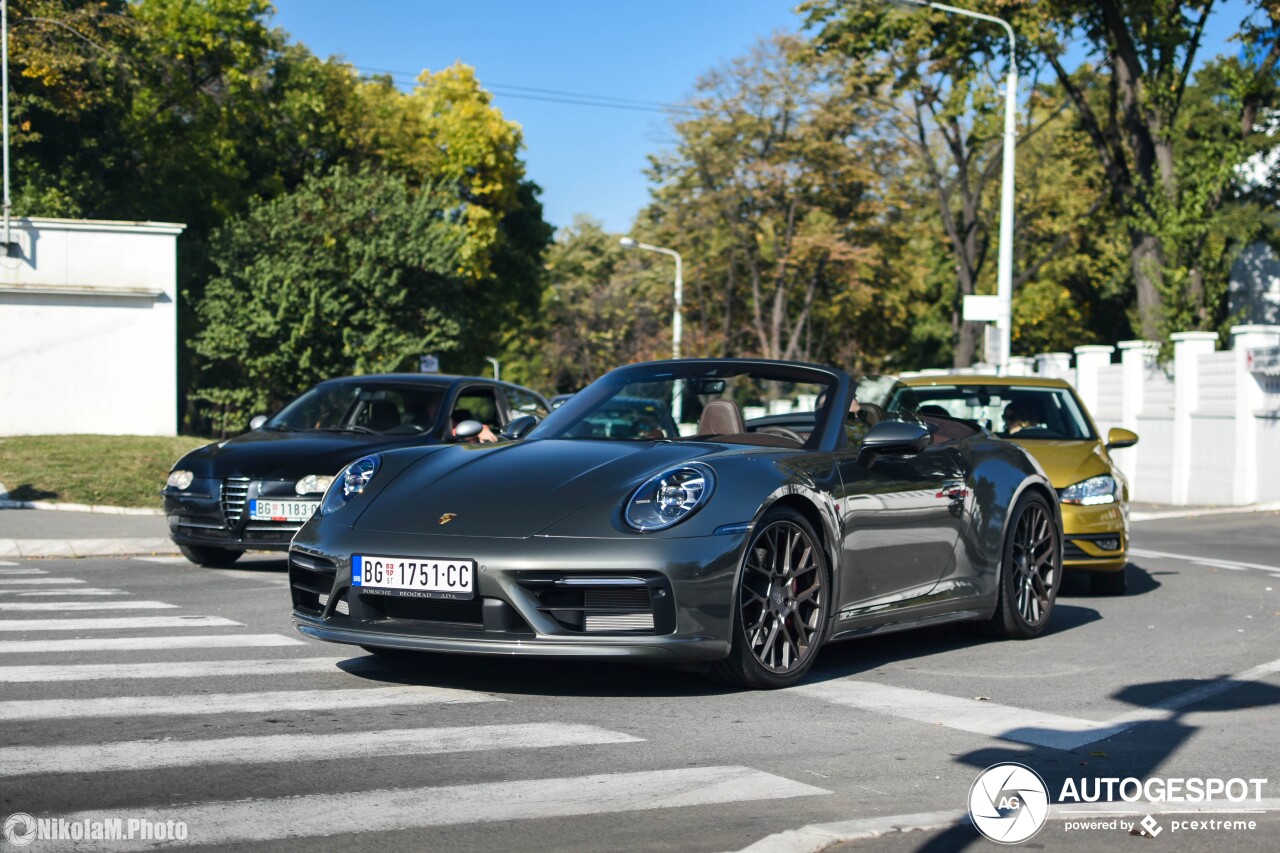 Porsche 992 Carrera 4S Cabriolet