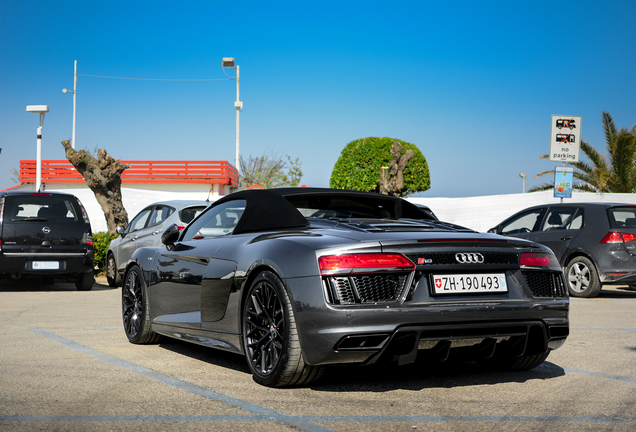 Audi R8 V10 Spyder 2016