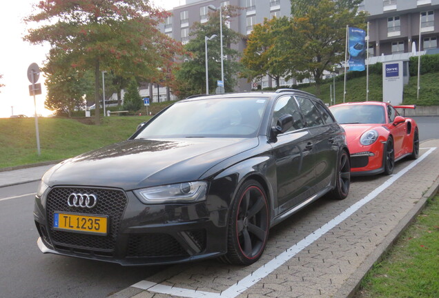 Audi RS4 Avant B8