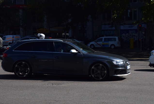 Audi RS4 Avant B8