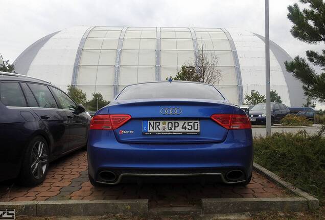 Audi RS5 B8 2012