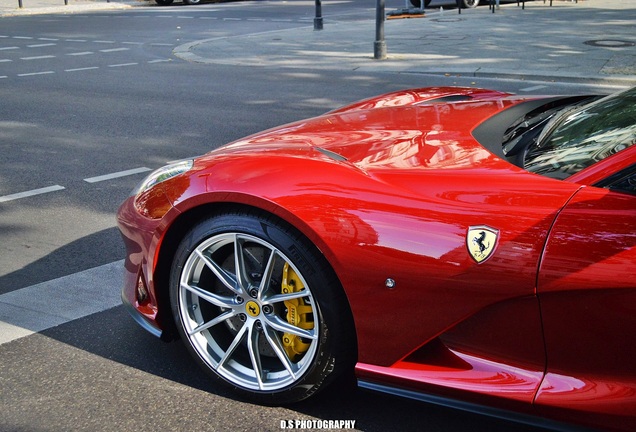 Ferrari 812 Superfast