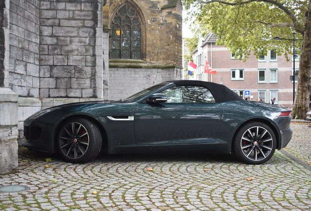 Jaguar F-TYPE S Convertible