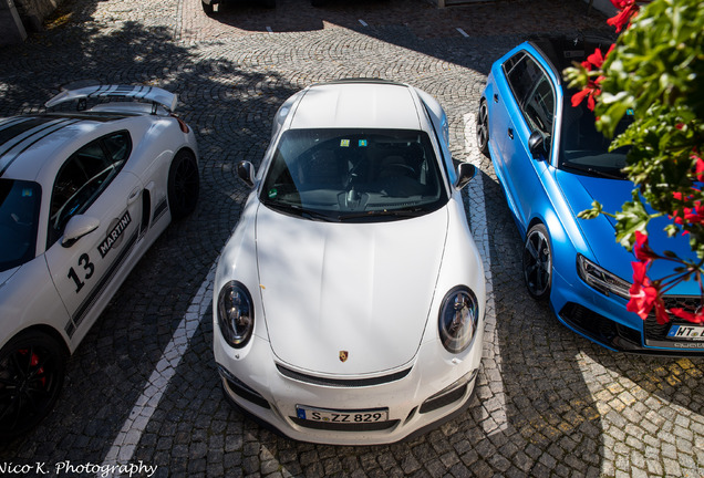 Porsche 911 R