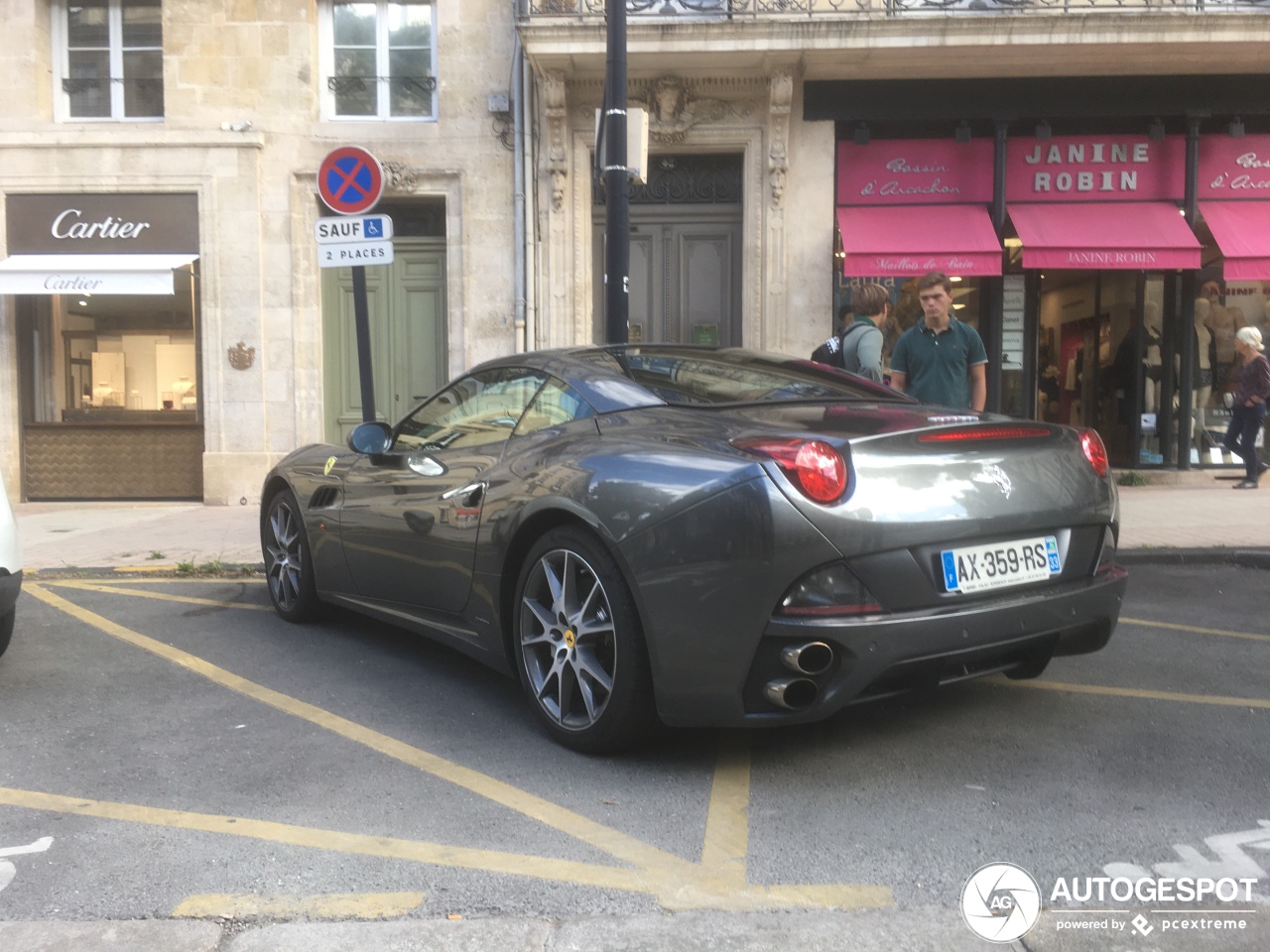 Ferrari California