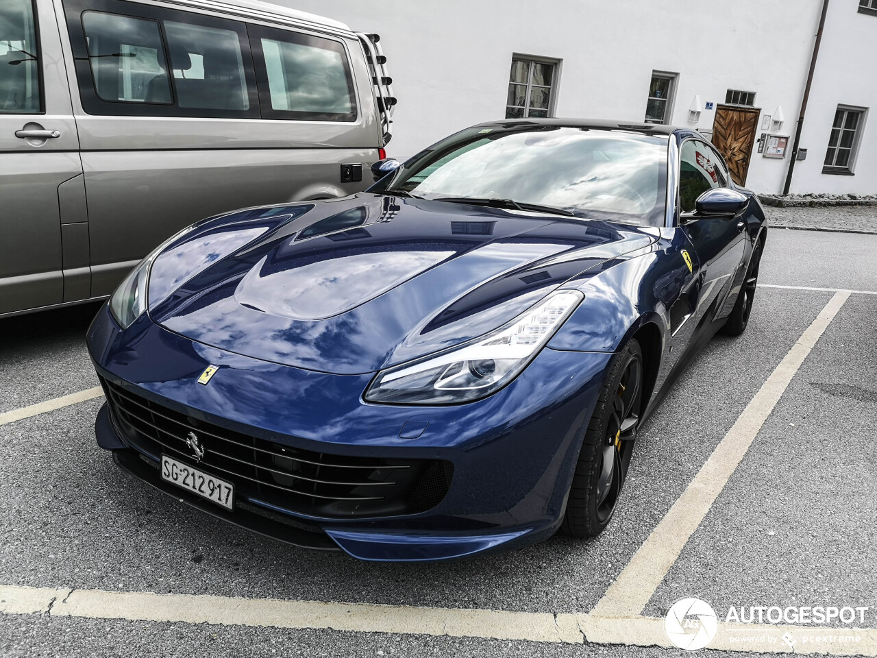 Ferrari GTC4Lusso