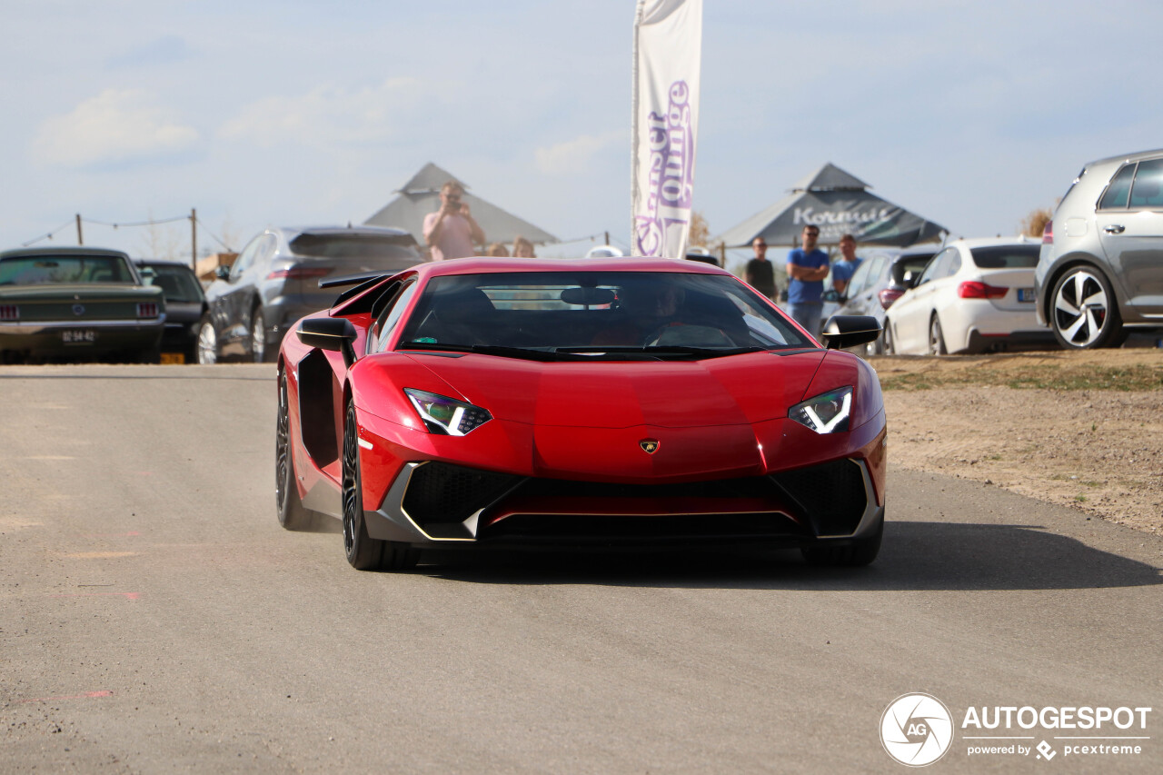 Lamborghini Aventador LP750-4 SuperVeloce