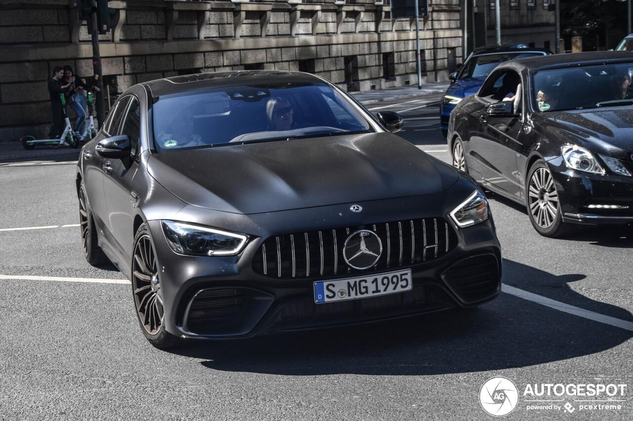 Mercedes-AMG GT 63 X290