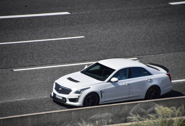 Cadillac CTS-V 2015