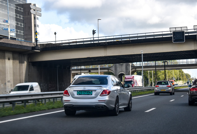 Mercedes-AMG E 63 S W213