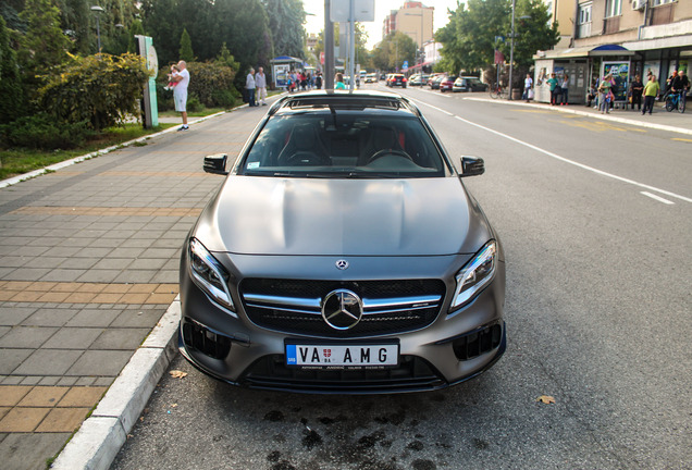 Mercedes-AMG GLA 45 X156 2017