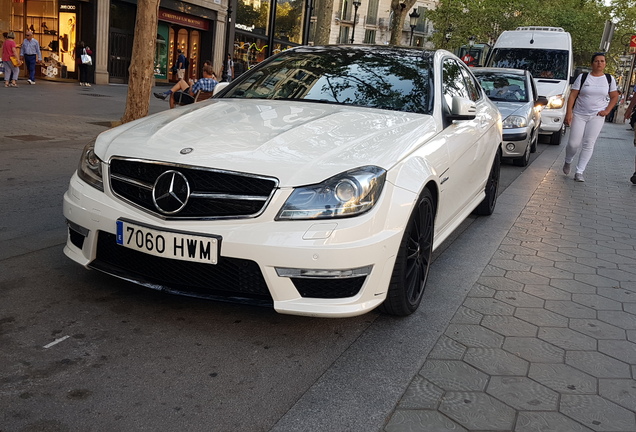 Mercedes-Benz C 63 AMG Coupé