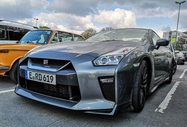 Nissan GT-R 2017