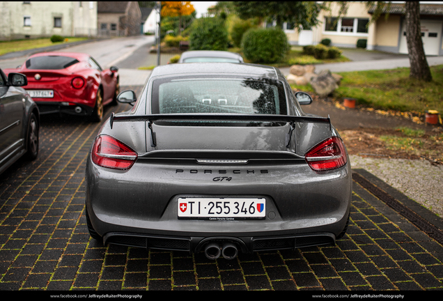 Porsche 981 Cayman GT4