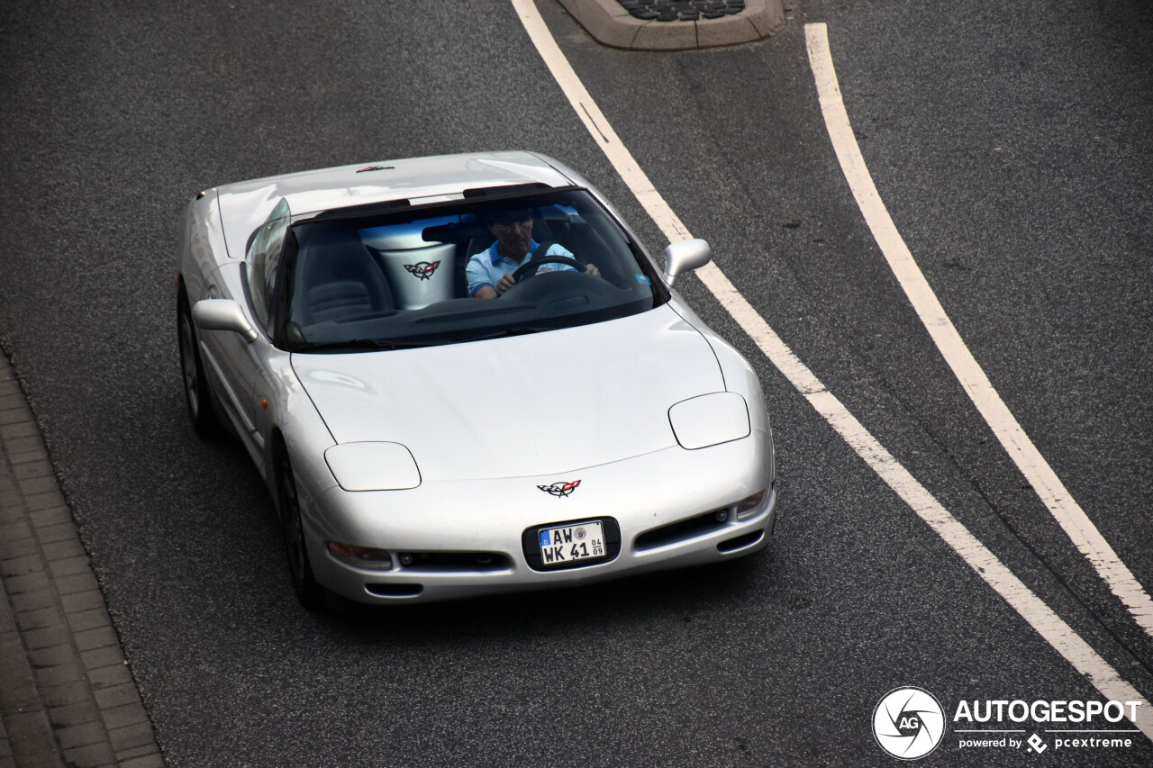 Chevrolet Corvette C5 Convertible