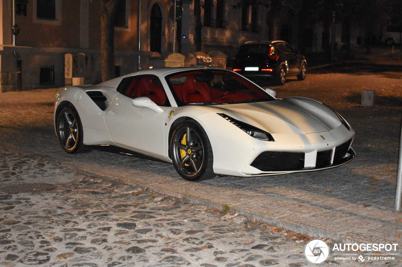 Ferrari 488 Spider