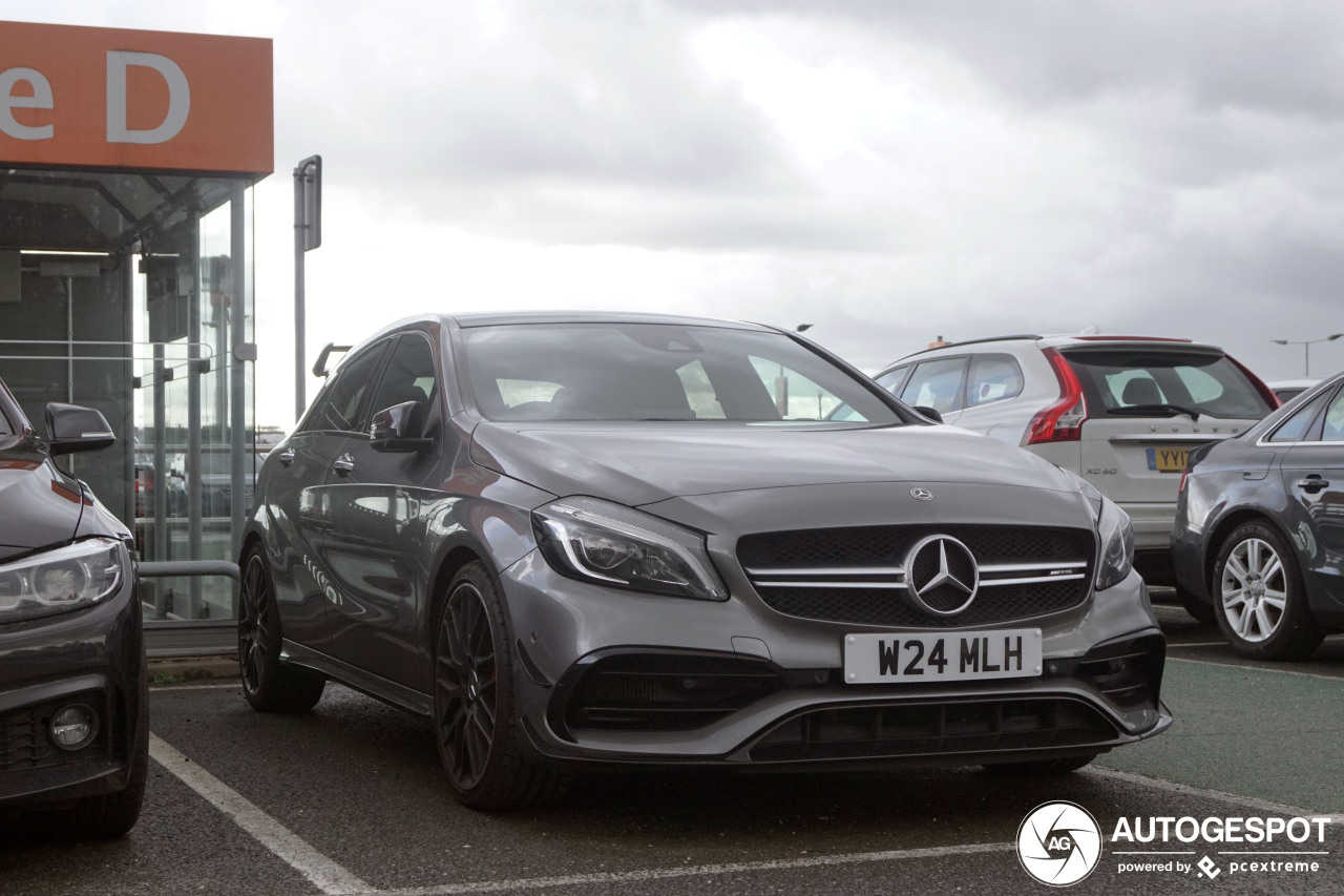 Mercedes-AMG A 45 W176 2015