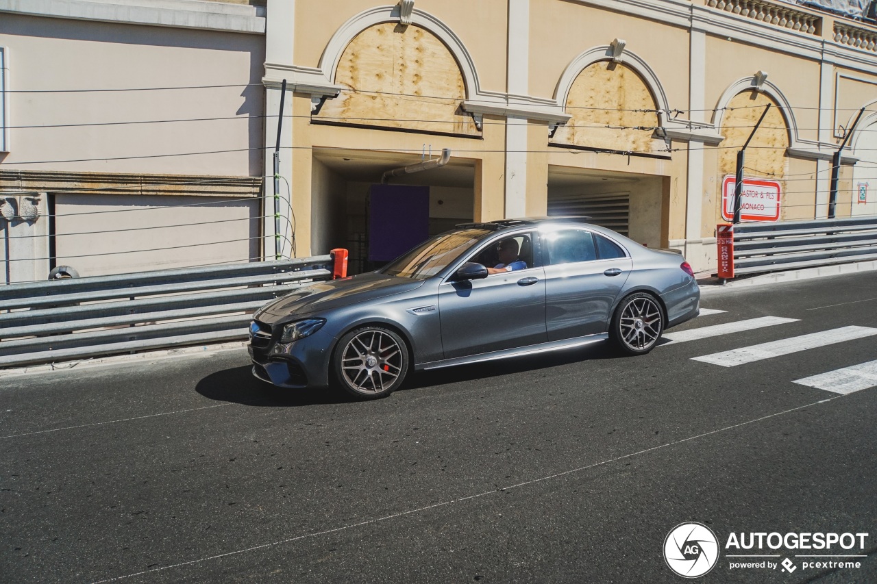 Mercedes-AMG E 63 S W213