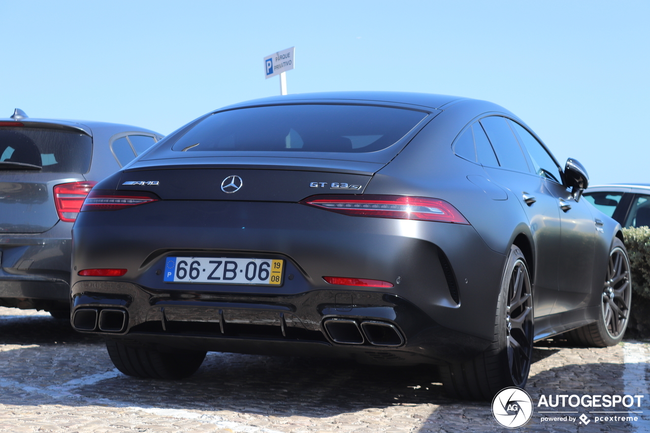 Mercedes-AMG GT 63 S X290