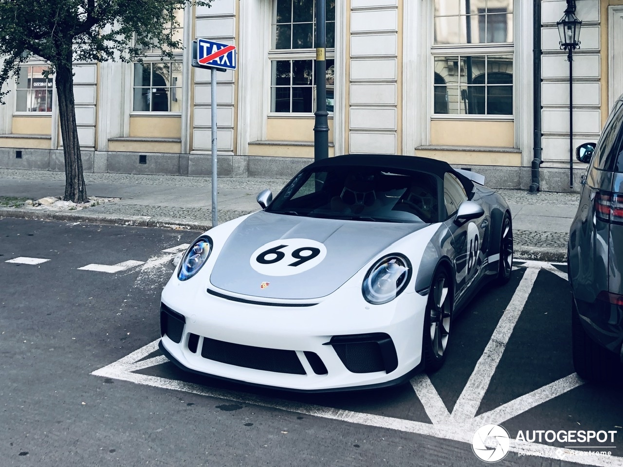 Porsche 991 Speedster Heritage Package