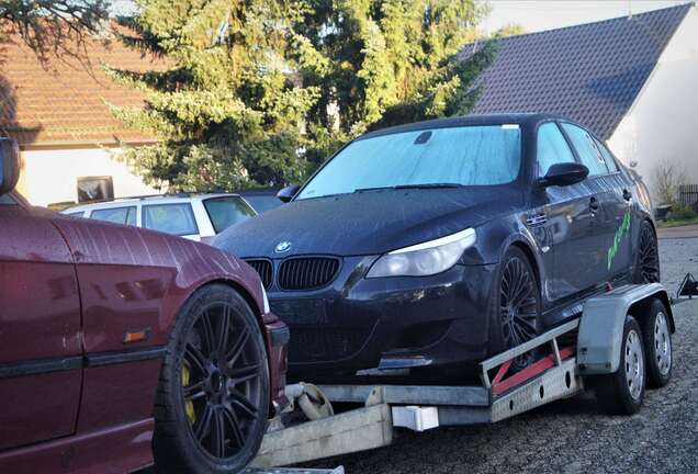 BMW M5 E60 2005